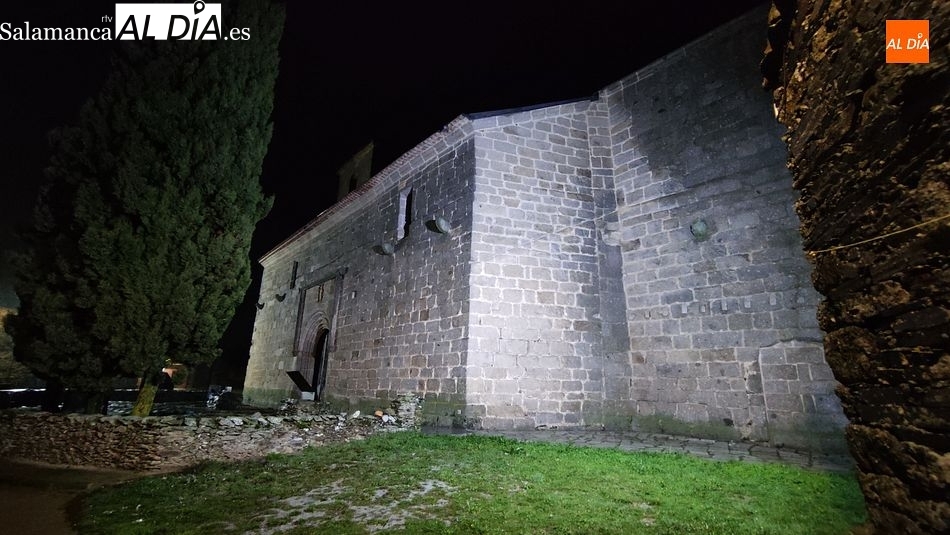 Ilumina el camino llega a la iglesia de Fuenterroble de Salvatierra